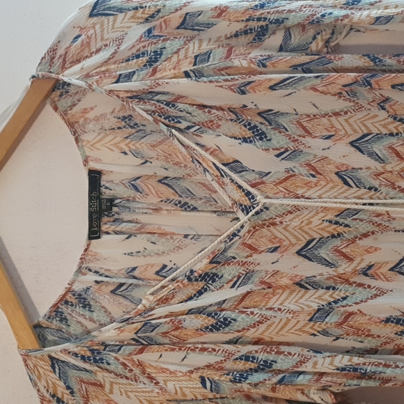 Womens Gauzy blouse - Picture 2 of 4